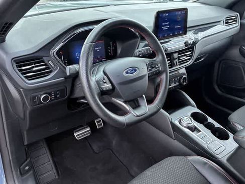 Used 2024 Ford Escape ST-Line FWD image 2