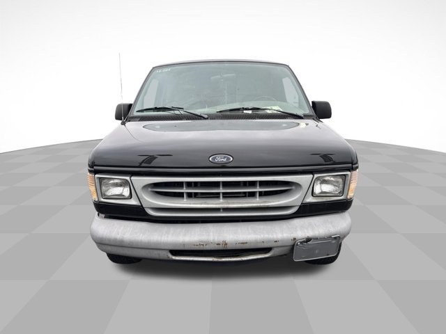Used 1998 Ford E-350 and Econoline 350 RWD image 2