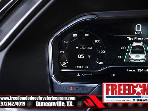 Used 2024 GMC Sierra 1500 AT4X AWD/4WD image 31