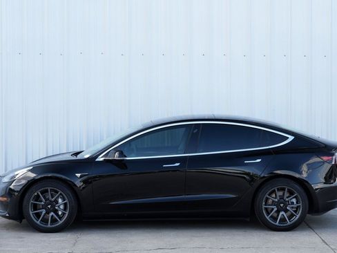 Used 2020 Tesla Model 3 Long Range image 9