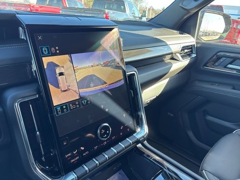 New 2026 GMC Yukon Elevation image 37