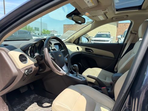 Used 2013 Chevrolet Cruze LTZ FWD image 5