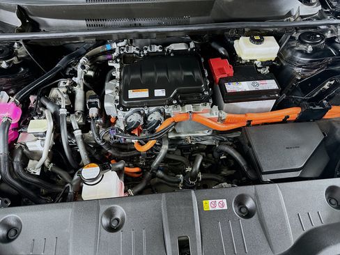Used 2023 Subaru Solterra AWD image 31