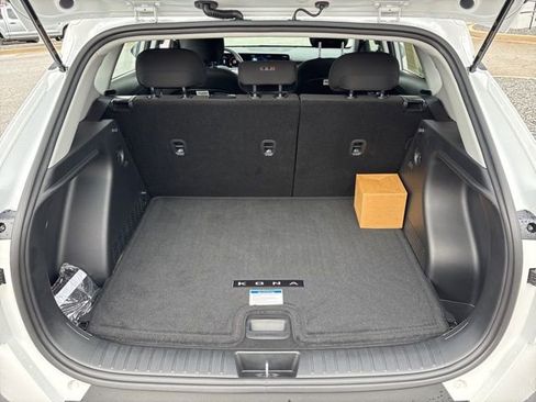 Used 2026 Hyundai Kona SE image 26