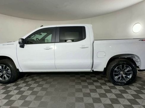Used 2026 Chevrolet Silverado 1500 LT AWD/4WD image 5