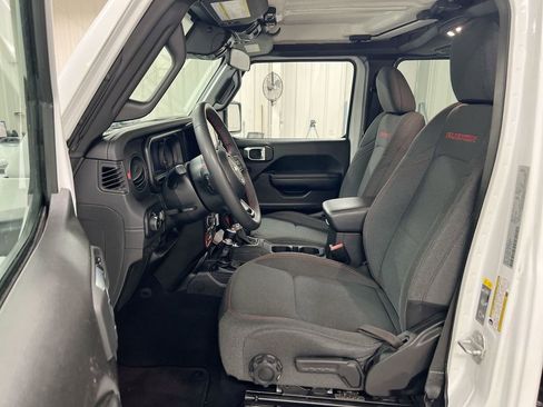 Used 2024 Jeep Wrangler Unlimited Rubicon image 19