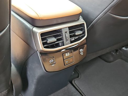 Used 2023 Lexus RX 350 Premium image 11