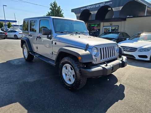 Used 2017 Jeep Wrangler Unlimited Sport w/ Quick Order Package 24S AWD/4WD image 1