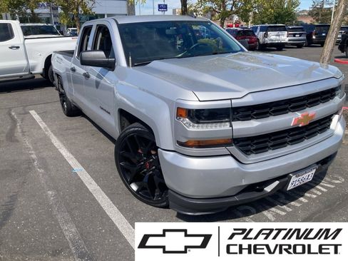 Used 2016 Chevrolet Silverado 1500 Custom w/ Custom Convenience Package RWD image 1