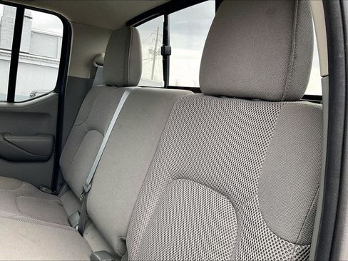 Certified 2019 Nissan Frontier SV w/ Value Truck Package image 5