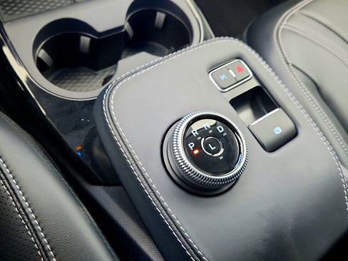 Used 2024 Ford Mustang Mach-E Premium image 15