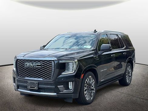 Used 2023 GMC Yukon Denali Ultimate AWD/4WD image 2