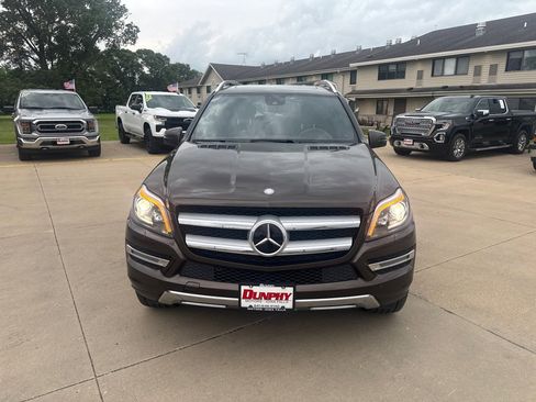 Used 2015 Mercedes-Benz GL 450 4MATIC image 8