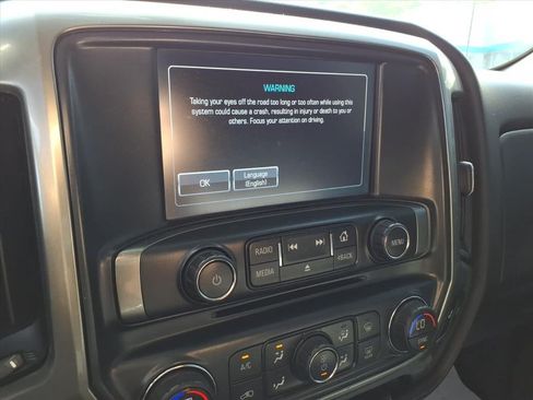 Used 2019 Chevrolet Silverado 1500 LT w/ All Star Edition AWD/4WD image 17