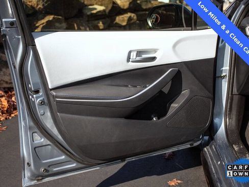 Used 2020 Toyota Corolla SE image 15