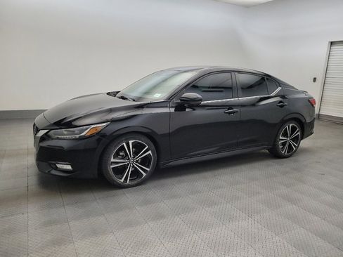 Used 2021 Nissan Sentra SR w/ SR Premium Package FWD image 2