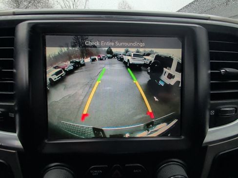 Used 2015 RAM 2500 SLT w/ Luxury Group image 20