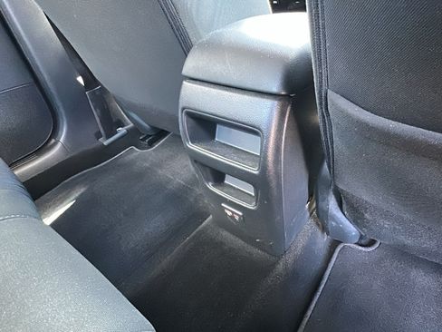 Used 2019 Nissan Sentra SV FWD image 25