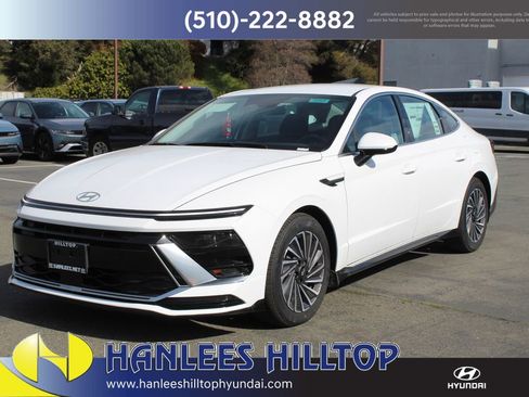 New 2025 Hyundai Sonata SEL image 3