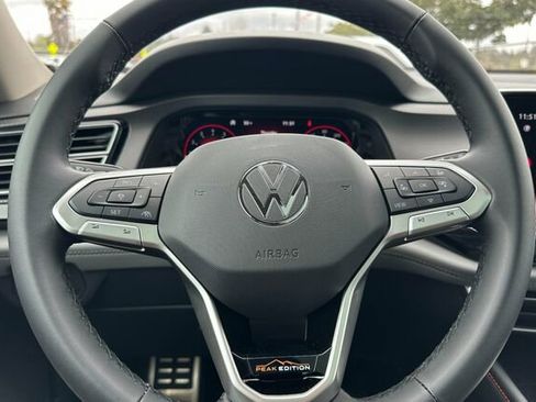 New 2024 Volkswagen Atlas Peak Edition SEL image 24