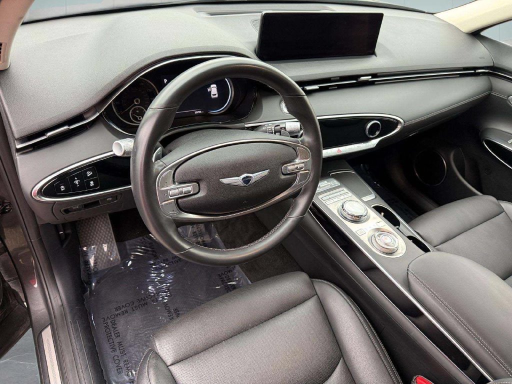 Used 2025 Genesis GV70 2.5T AWD/4WD image 11