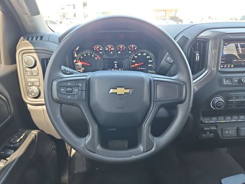 Certified 2025 Chevrolet Silverado 1500 Custom AWD/4WD image 21