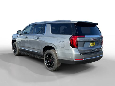 New 2026 GMC Yukon XL Elevation w/ Elevation Premium Package image 3