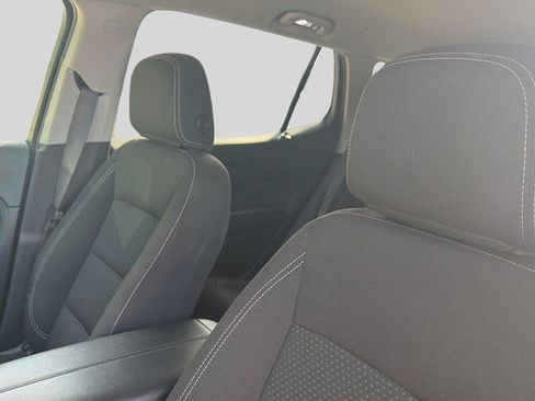 Used 2023 GMC Terrain SLE w/ Driver Convenience Package AWD/4WD image 17