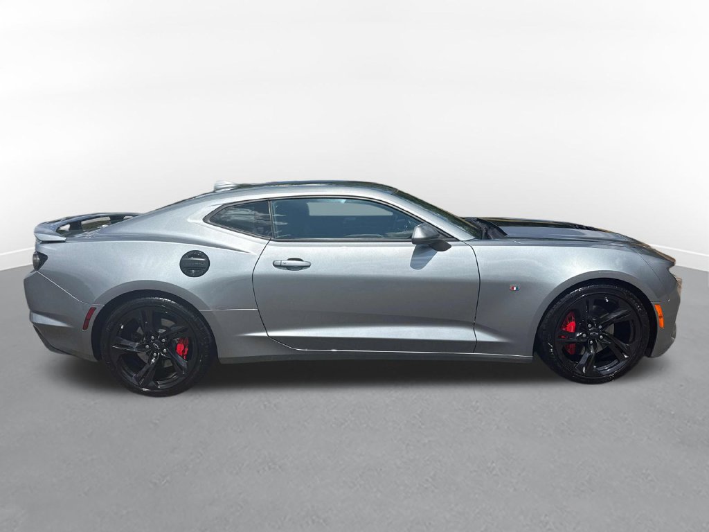 Used 2023 Chevrolet Camaro SS RWD image 5