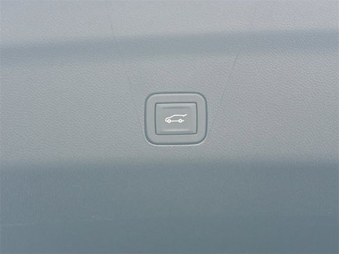 New 2026 GMC Yukon XL Elevation image 36
