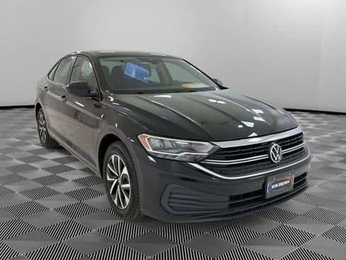 Used 2024 Volkswagen Jetta S FWD image 7