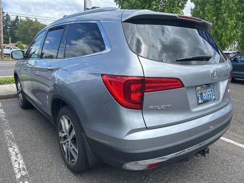 Used 2016 Honda Pilot Touring image 6