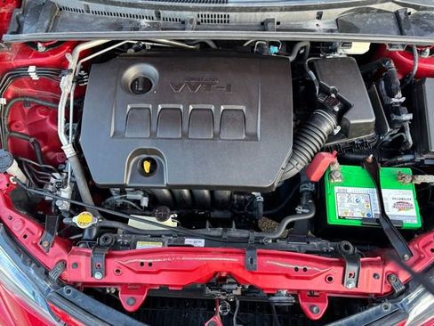 Used 2017 Toyota Corolla L image 25