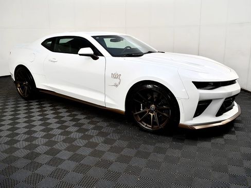 Used 2017 Chevrolet Camaro SS w/ LPO, Ground Effects Package image 5