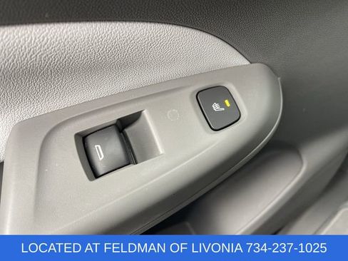 Used 2023 Chevrolet Bolt EUV Premier image 35