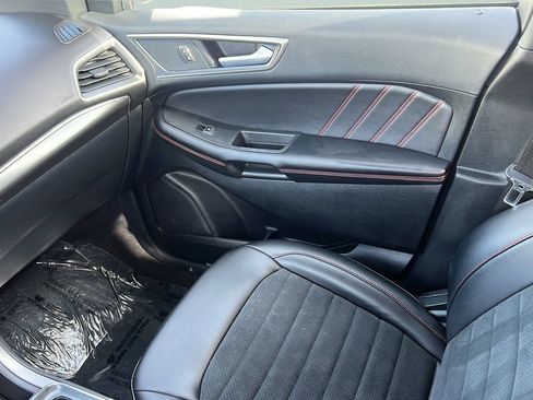 Used 2022 Ford Edge ST-Line AWD/4WD image 13
