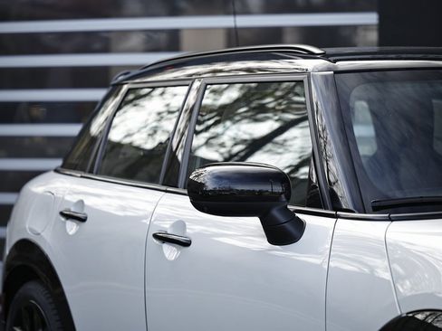 New 2026 MINI Cooper S image 3