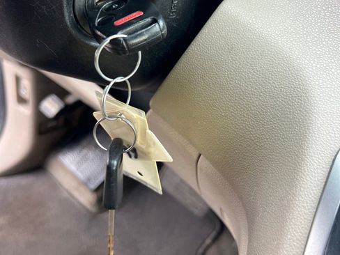 Used 2015 Honda Odyssey LX image 28