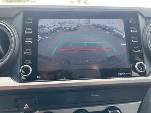Used 2020 Toyota Tacoma SR5 RWD image 12