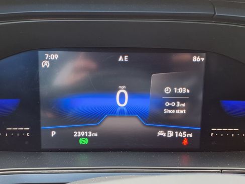Used 2022 Volkswagen Taos SE FWD image 34