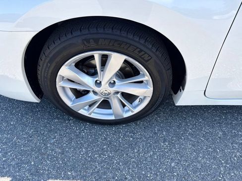 Used 2013 Nissan Altima 2.5 SV FWD image 9