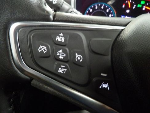 Used 2021 Chevrolet Equinox LT image 16