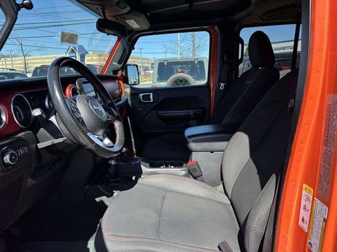 Used 2020 Jeep Wrangler Unlimited Rubicon AWD/4WD image 35