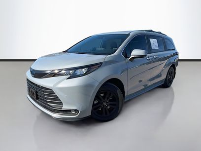 Used 2024 Toyota Sienna XLE Woodland Edition