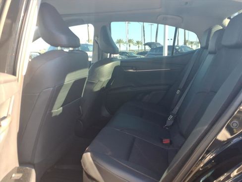 Used 2025 Toyota Camry XLE w/ Premium Plus Package image 10