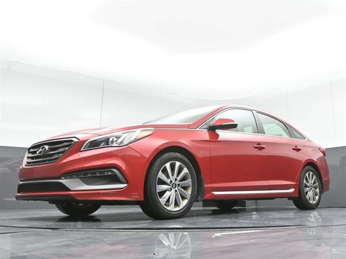Used 2017 Hyundai Sonata Sport image 31