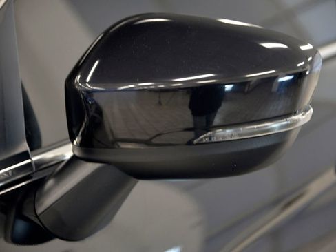 Used 2022 Mitsubishi Eclipse Cross ES image 12