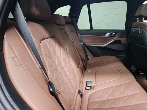 Used 2026 BMW X5 sDrive40i RWD image 12