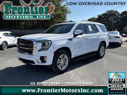 Used 2022 GMC Yukon SLT w/ SLT Premium Package