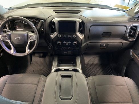 Used 2022 Chevrolet Silverado 1500 LT Trail Boss w/ Bed Protection Package image 10